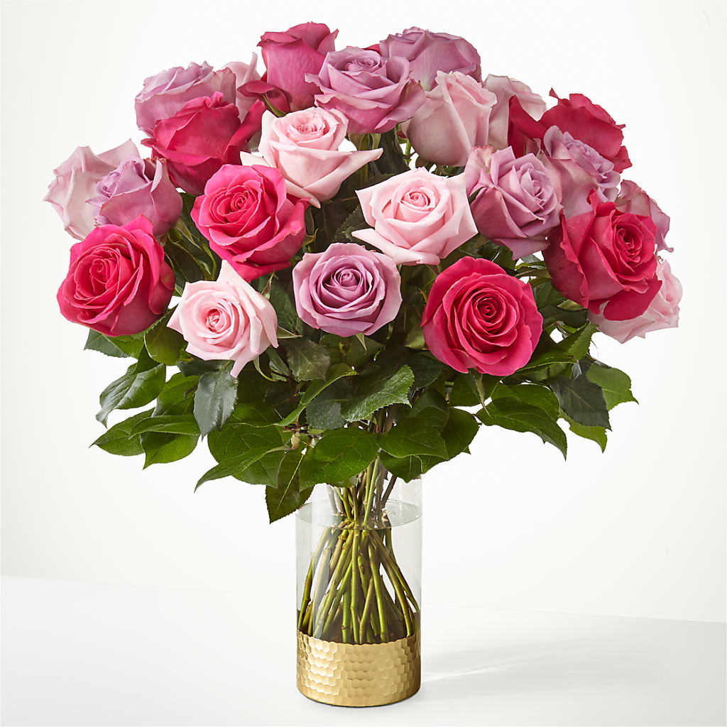 Pure Beauty Mixed Roses – SINK'S FLOWER SHOP & GREENHOUSE, Findlay OH