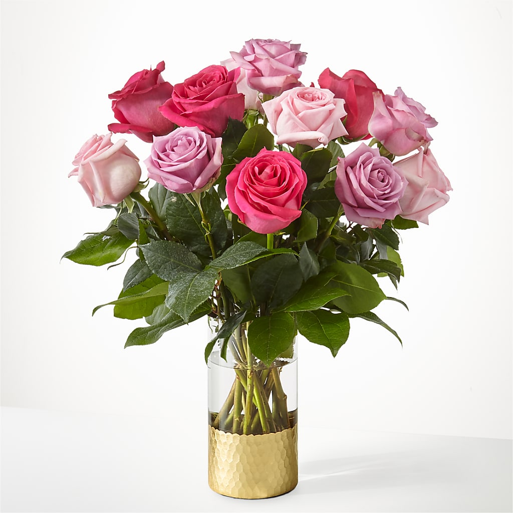 Pure Beauty Mixed Roses – SINK'S FLOWER SHOP & GREENHOUSE, Findlay OH