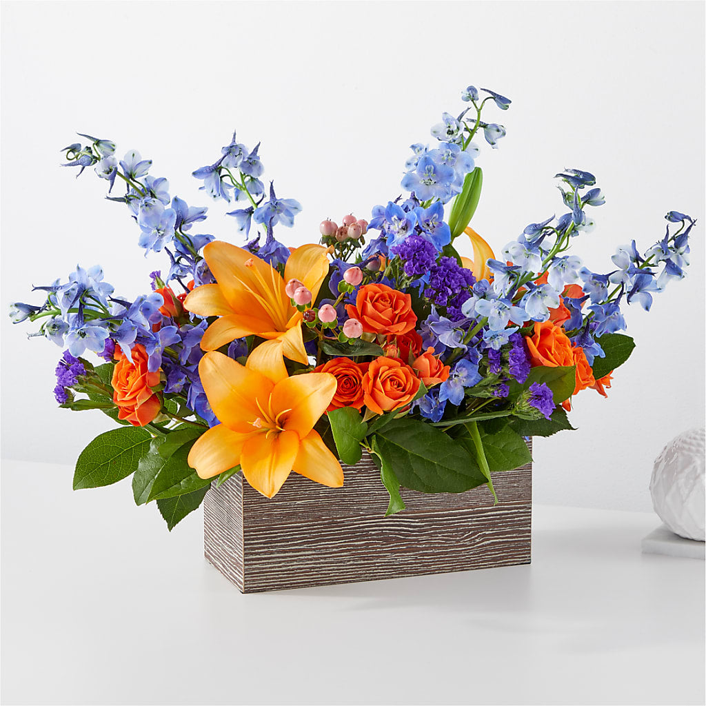 Radiant Citrus Box Bouquet – SINK'S FLOWER SHOP & GREENHOUSE, Findlay OH