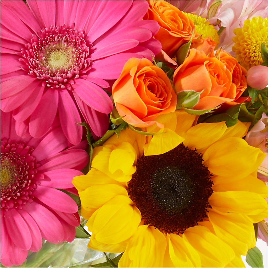 Florist Original Mixed Bouquet – SINK'S FLOWER SHOP & GREENHOUSE, Findlay OH