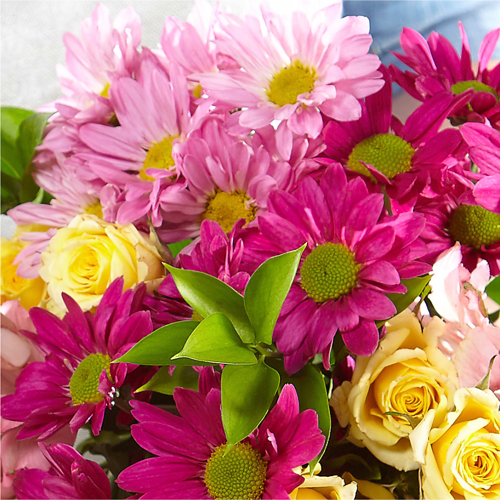 Florist Original Mixed Bouquet – SINK'S FLOWER SHOP & GREENHOUSE, Findlay OH
