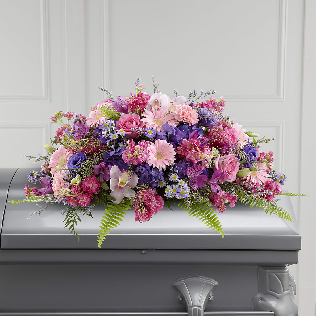 Glorious Garden Casket Spray – SINK'S FLOWER SHOP & GREENHOUSE, Findlay OH