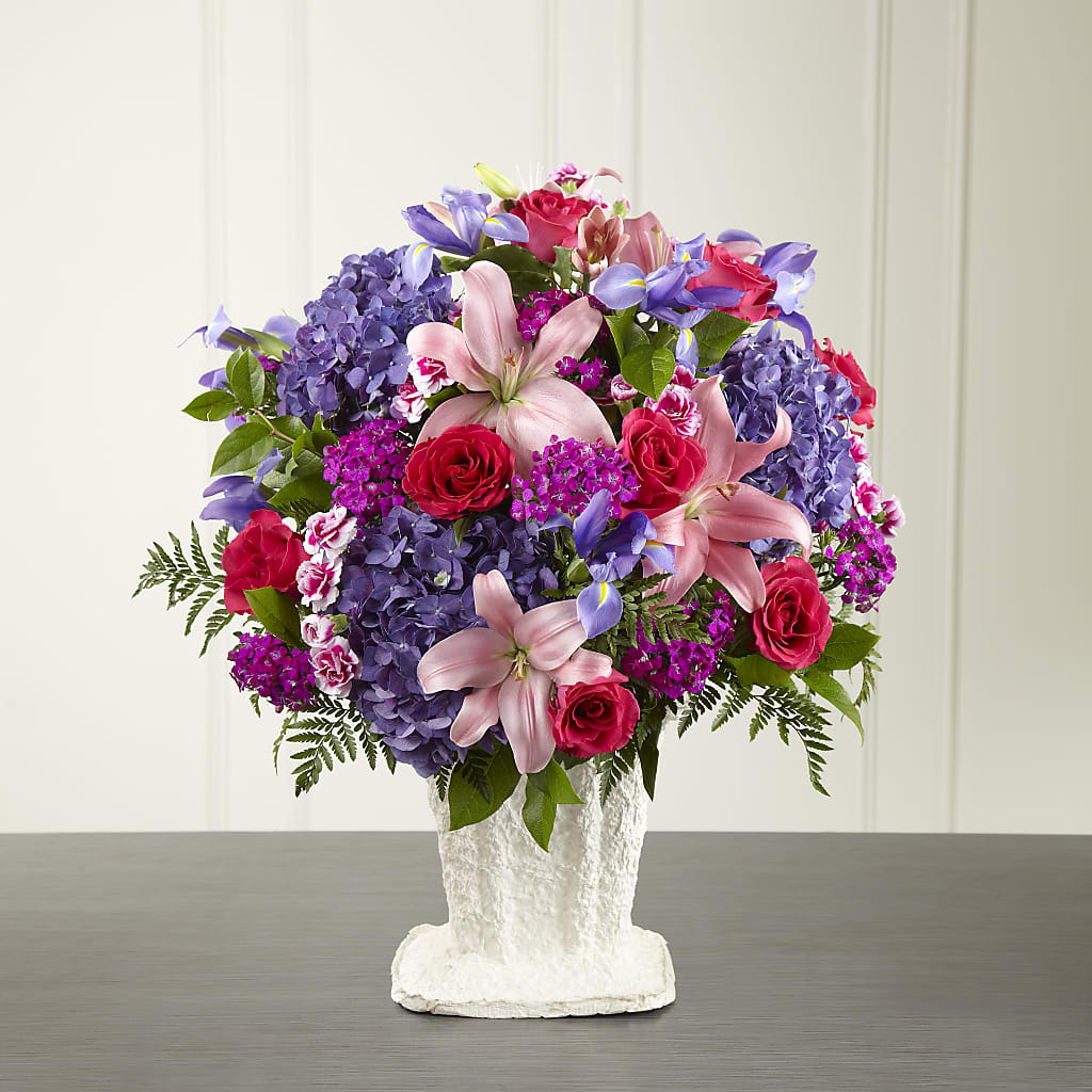 We Fondly Remember Arrangement – SINK'S FLOWER SHOP & GREENHOUSE, Findlay OH
