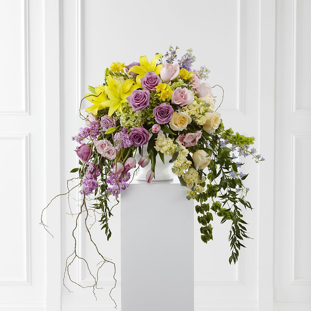 Display of Affection Arrangement – SINK'S FLOWER SHOP & GREENHOUSE, Findlay OH