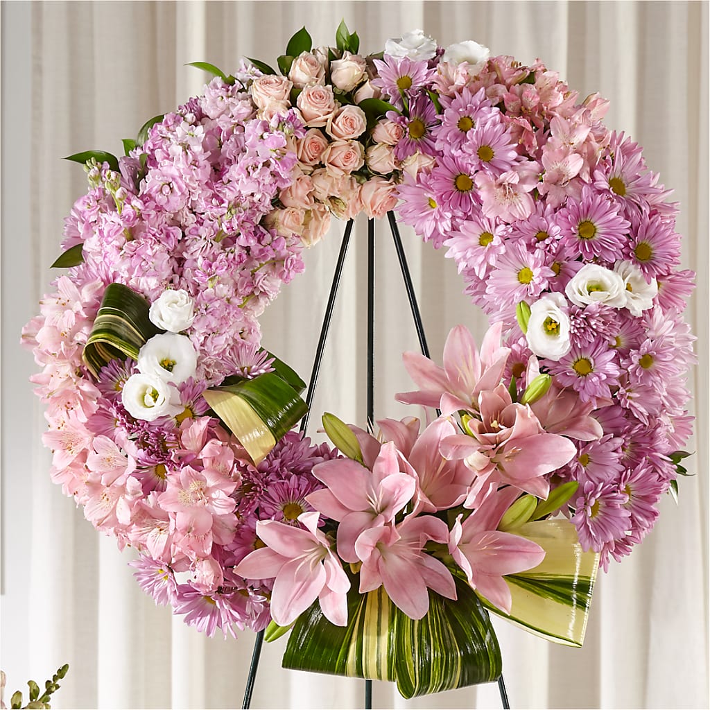 Gift of Warmth Wreath – SINK'S FLOWER SHOP & GREENHOUSE, Findlay OH