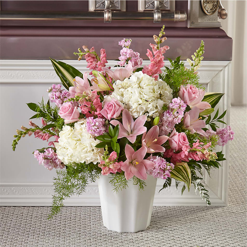 Simply Serene Floor Basket – SINK'S FLOWER SHOP & GREENHOUSE, Findlay OH