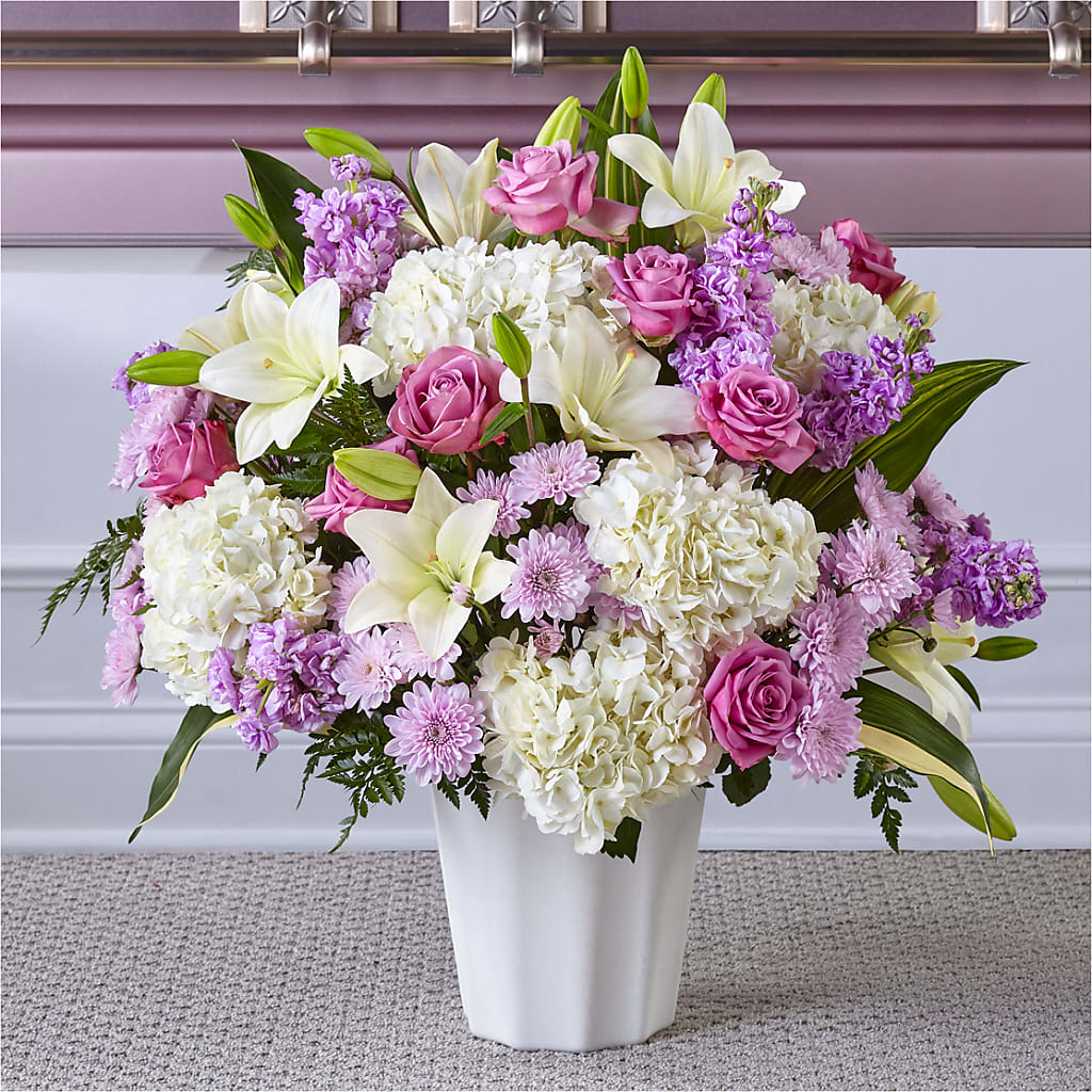 Heaven Sent Floor Basket – SINK'S FLOWER SHOP & GREENHOUSE, Findlay OH