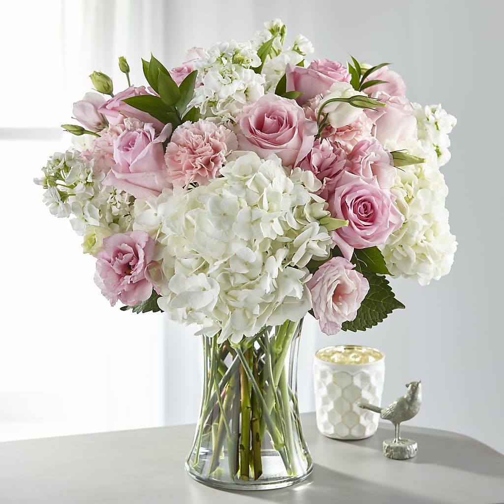 Guiding Grace Bouquet – SINK'S FLOWER SHOP & GREENHOUSE, Findlay OH