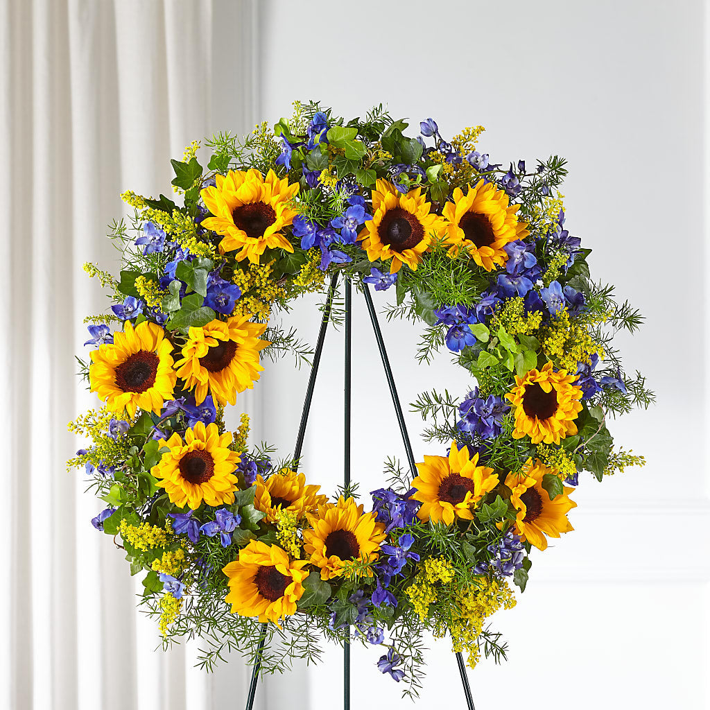 Bright Rays Wreath – SINK'S FLOWER SHOP & GREENHOUSE, Findlay OH