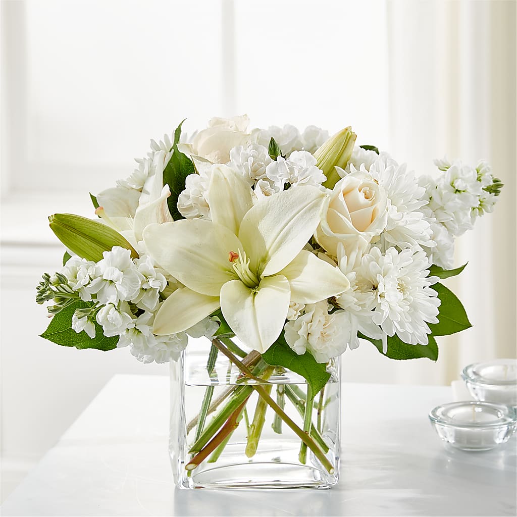 Gentle Breeze Bouquet – SINK'S FLOWER SHOP & GREENHOUSE, Findlay OH