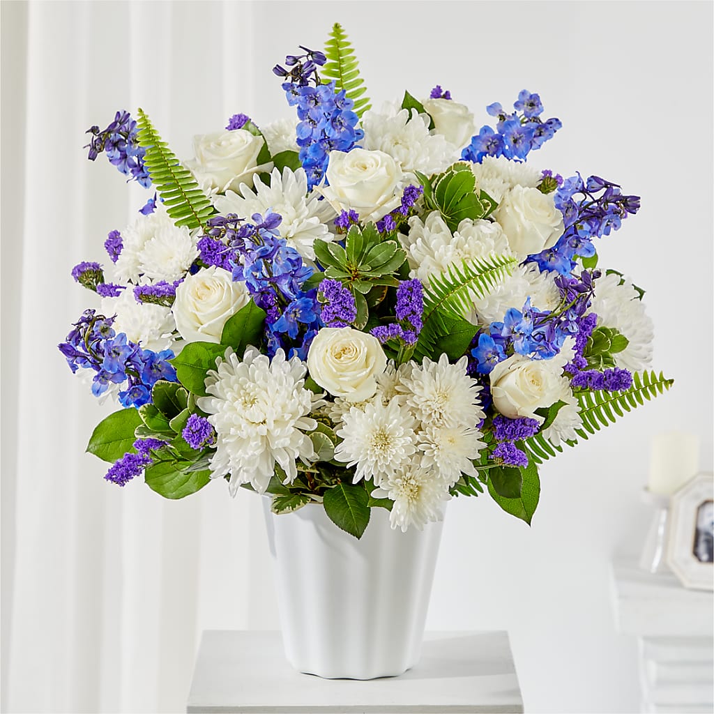 Hold Dear Tabletop Basket – SINK'S FLOWER SHOP & GREENHOUSE, Findlay OH
