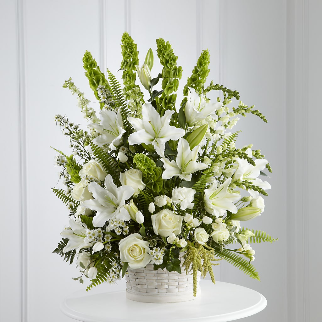 In Our Thoughts Arrangement – SINK'S FLOWER SHOP & GREENHOUSE, Findlay OH