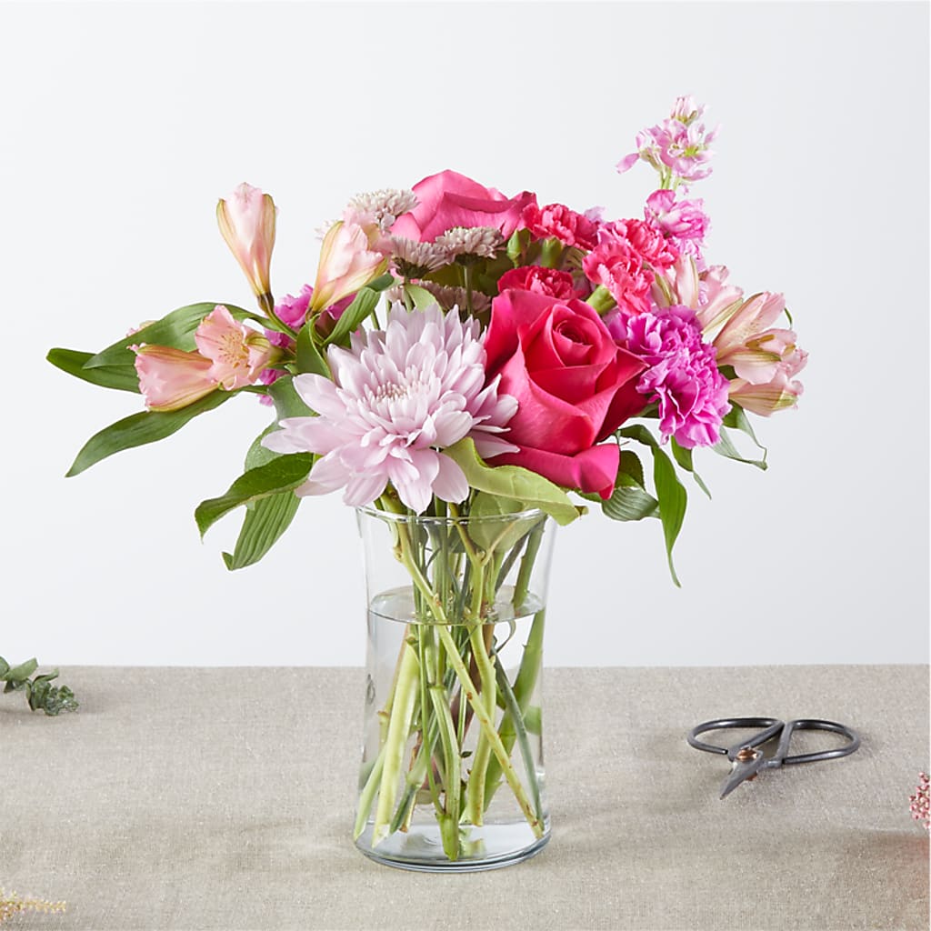 Pink Ribbon - A Florist Original – SINK'S FLOWER SHOP & GREENHOUSE, Findlay OH