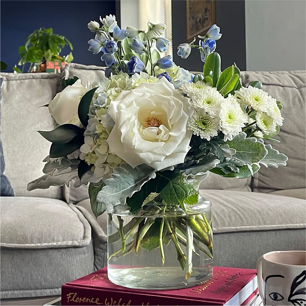 Clear Skies Bouquet – SINK'S FLOWER SHOP & GREENHOUSE, Findlay OH