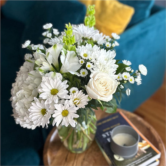 Classic Ivory – A Florist Original – SINK'S FLOWER SHOP & GREENHOUSE, Findlay OH