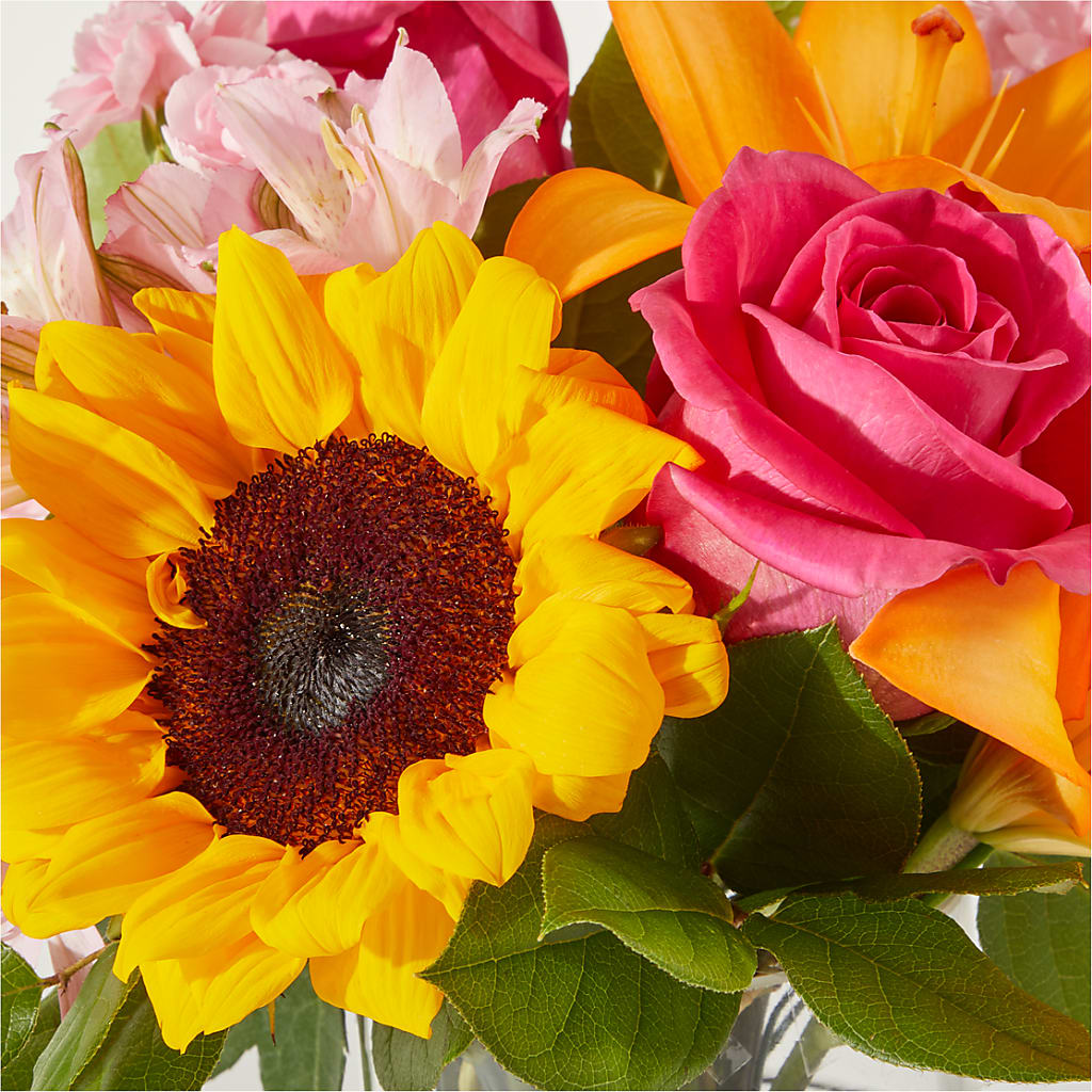 In Full Swing Bouquet – SINK'S FLOWER SHOP & GREENHOUSE, Findlay OH