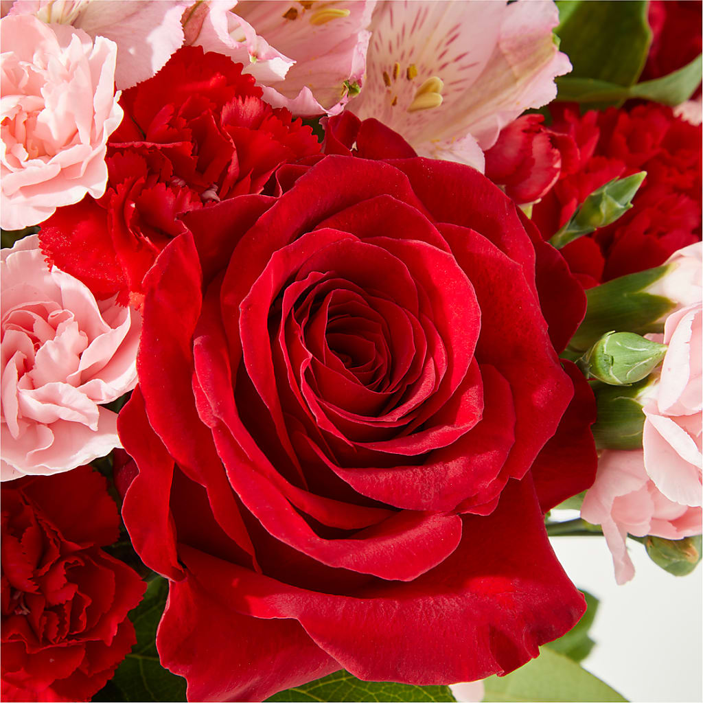 Candy Kisses Bouquet – SINK'S FLOWER SHOP & GREENHOUSE, Findlay OH