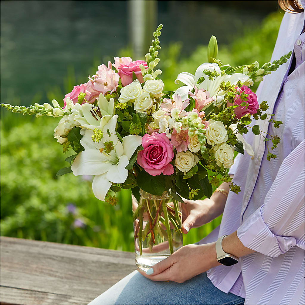Fondly Bouquet – SINK'S FLOWER SHOP & GREENHOUSE, Findlay OH